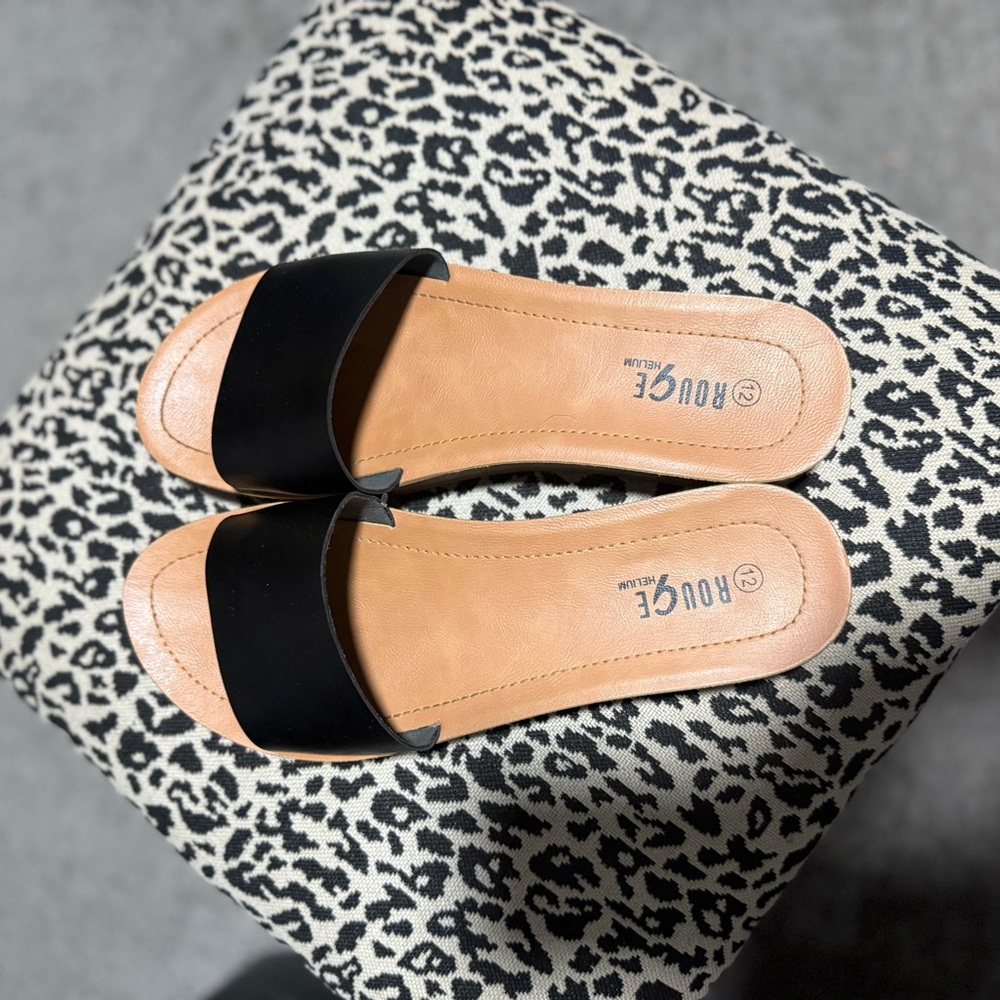 Rouge Helium Black and Brown Women's Sandals